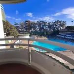 Апартаменты Torre Balcony&pool View Flat Портиман